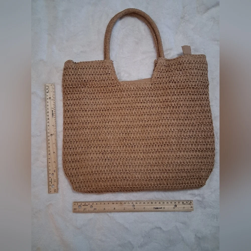 Elegant Tan Woven Tote Bag